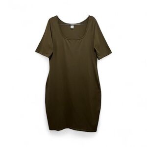 VENUS Olive Green Sz L Scoop Neck Bodycon Clean Girl Minimalist Stretch Dress